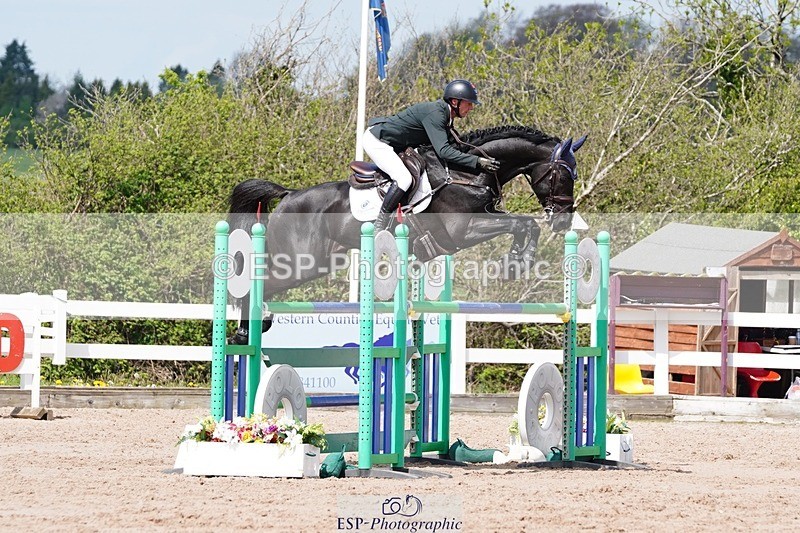 250427-120210-16329 - Cls 4 - 2 Star Small Tour