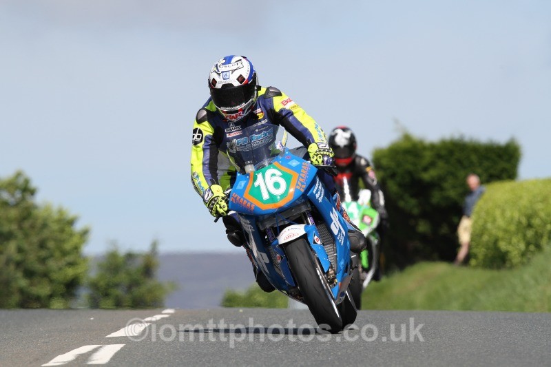 David Johnson Kawasaki / DP Coldplaning / Mick Charnock - Bikenation Lightweight TT