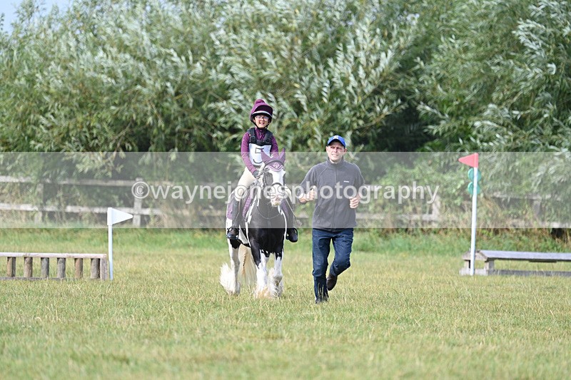 WJ7_5693 - 40cm XC Time 10:37 to 10:56