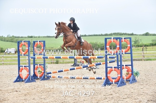 JAC_4297 - CLASS 6 Senior Foxhunter/ 1.20m Open