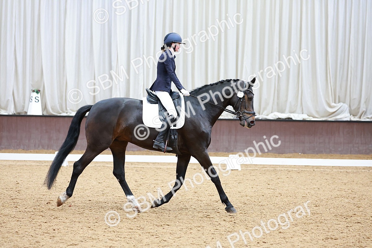 SBM_002932 - Class 14 - Novice 2