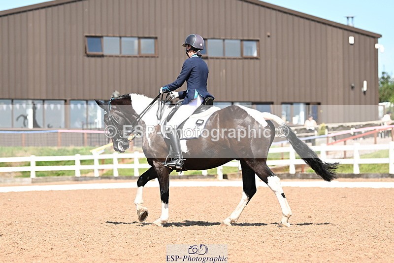 240816A-142157-05569 - 275-Alys.Matravers-Tiger.Mazariti