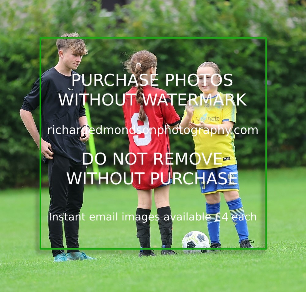 IMG3 - Kendal United Girls Under 10 vs Halton Lionesses Under 10 (14/9/25)