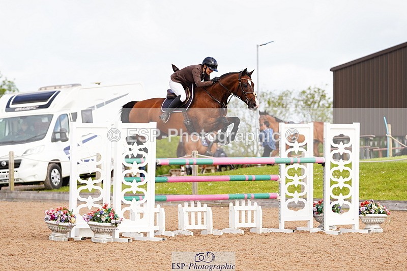 240526A-100234-07275 - Cls 25 National 1.30m Open