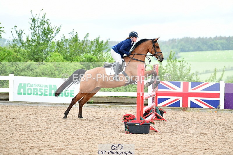 240526A-121032-07614 - Cls 31 85cm National Am Qualifier