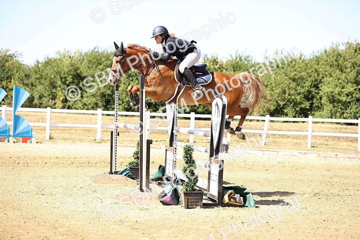 SBM_015172 - Class 16 - Senior foxhunter - 1.20m Open