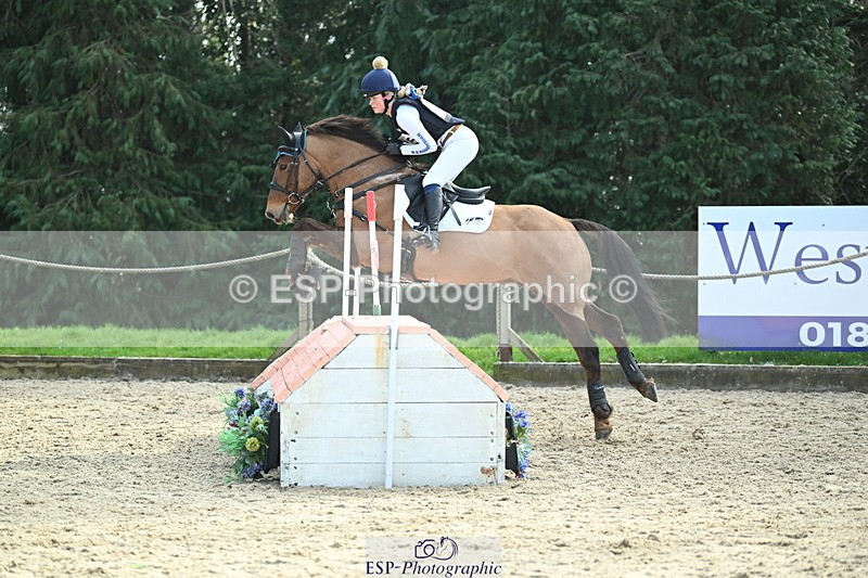 250309A-140520-01571 - Cls 03 90cm 13.50 to CW