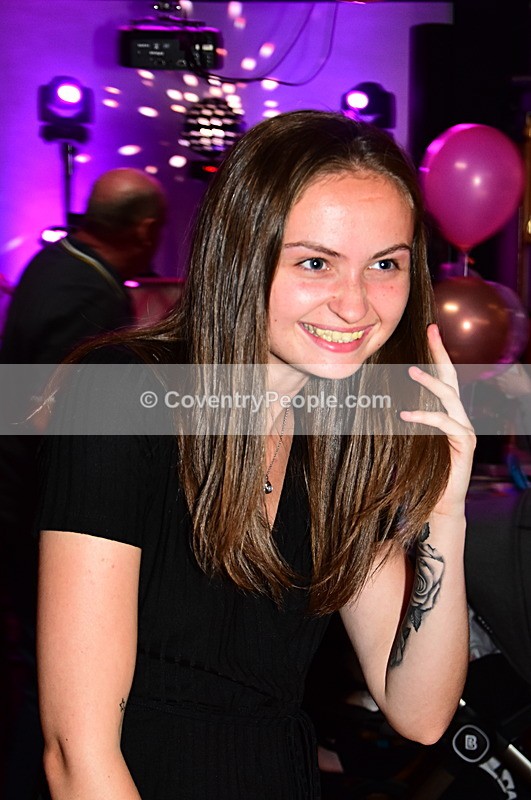 CRT-052 - Courtney