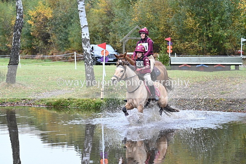 WJ7_2298 - 80cm Cam 2 Pairs Time 12:18 to 12:43