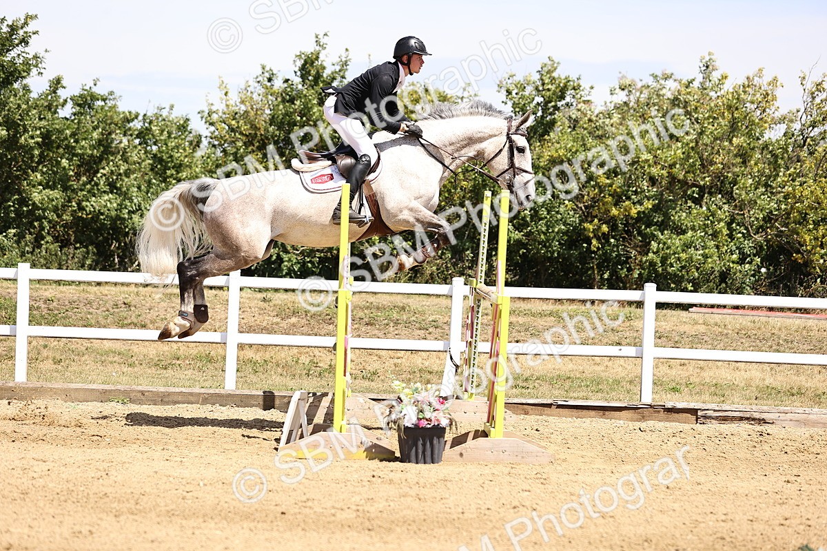 SBM_010301 - Class 9 - Senior Foxhunter - 1.20m Open