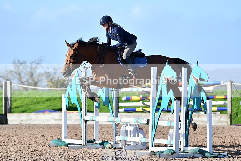 241026A-102646-00611 - SAT Cls 22+23 Club and Schools 70cm