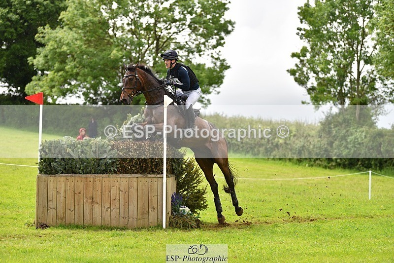 240526-131808-22542 - 541-FRIENDSHIP_VDL-Aaron_Millar