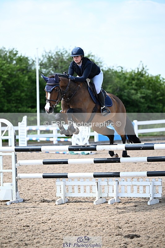 240605A-144700-00795 - Cls 4 Newcomers and 1.10m Open