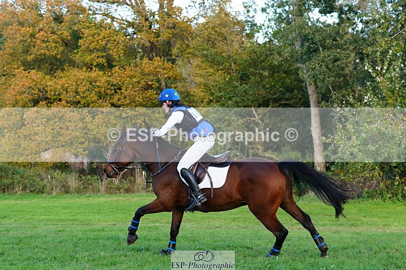 251025A-160058-21717 - G-516-Zara.Bucknell
