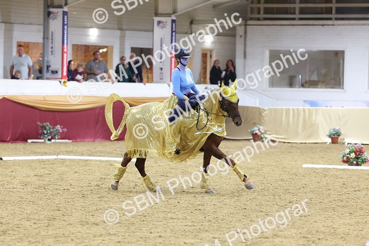 SBM_10164 - Class 52 Strictly Fancy Dress-Age