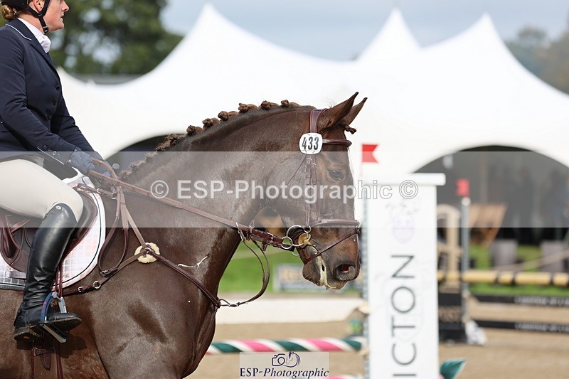 251026A-121428-24586 - F-433-Kathryn.Board