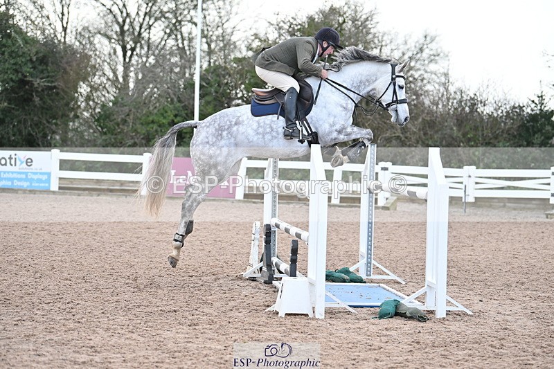 231209A-131324-01852 - Cls 13 Foxhunter & 1.20m Open