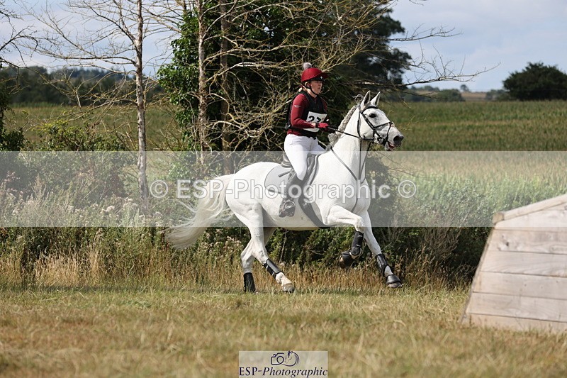 250802A-154713-06852 - F-277-Libby.Galloway-COLUMCILLE.LEADER
