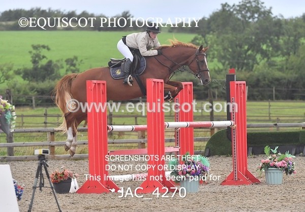 JAC_4270 - CLASS 7 Senior Foxhunter/ 1.20m Open