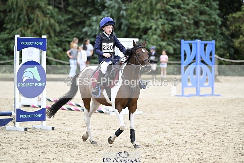 250820A-131637-07025 - Round 1, Start to 1.30pm Break