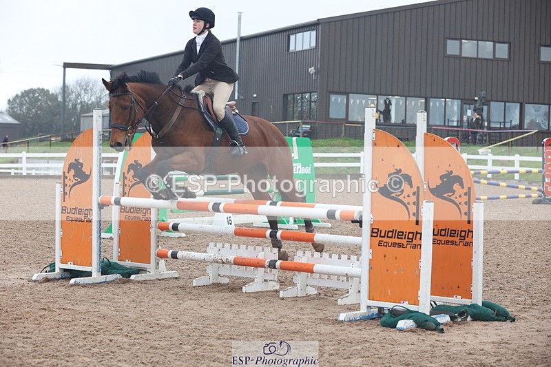 231112A-102106-03310 - Cls 17 Blue Chip Novice Winter Qualifier