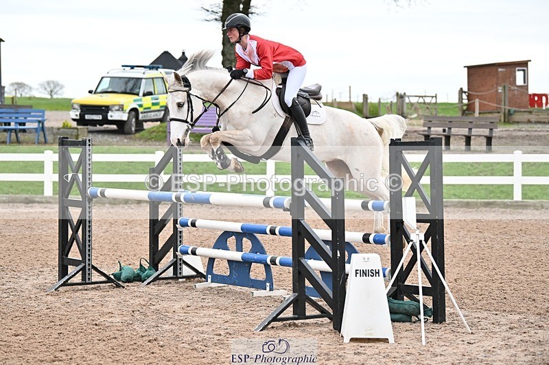 241206-122227-00689 - Cls 5 Newcomers and 1.10m Open