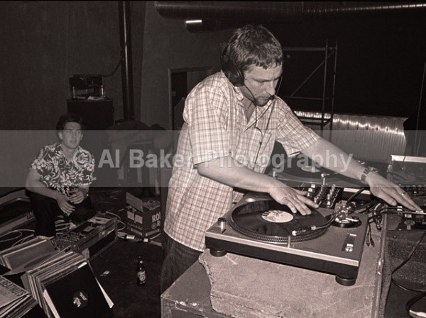 11 prime-cuts - Crossed Wires @ planet k manchester 24.03.00