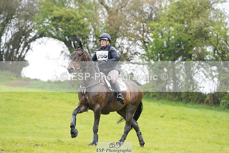 250418-134216-04574 - 265-Charlotte.Rowe-CELTIC.CROSS