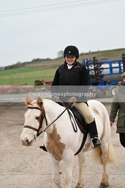 WJ7_1505 - Walk Home