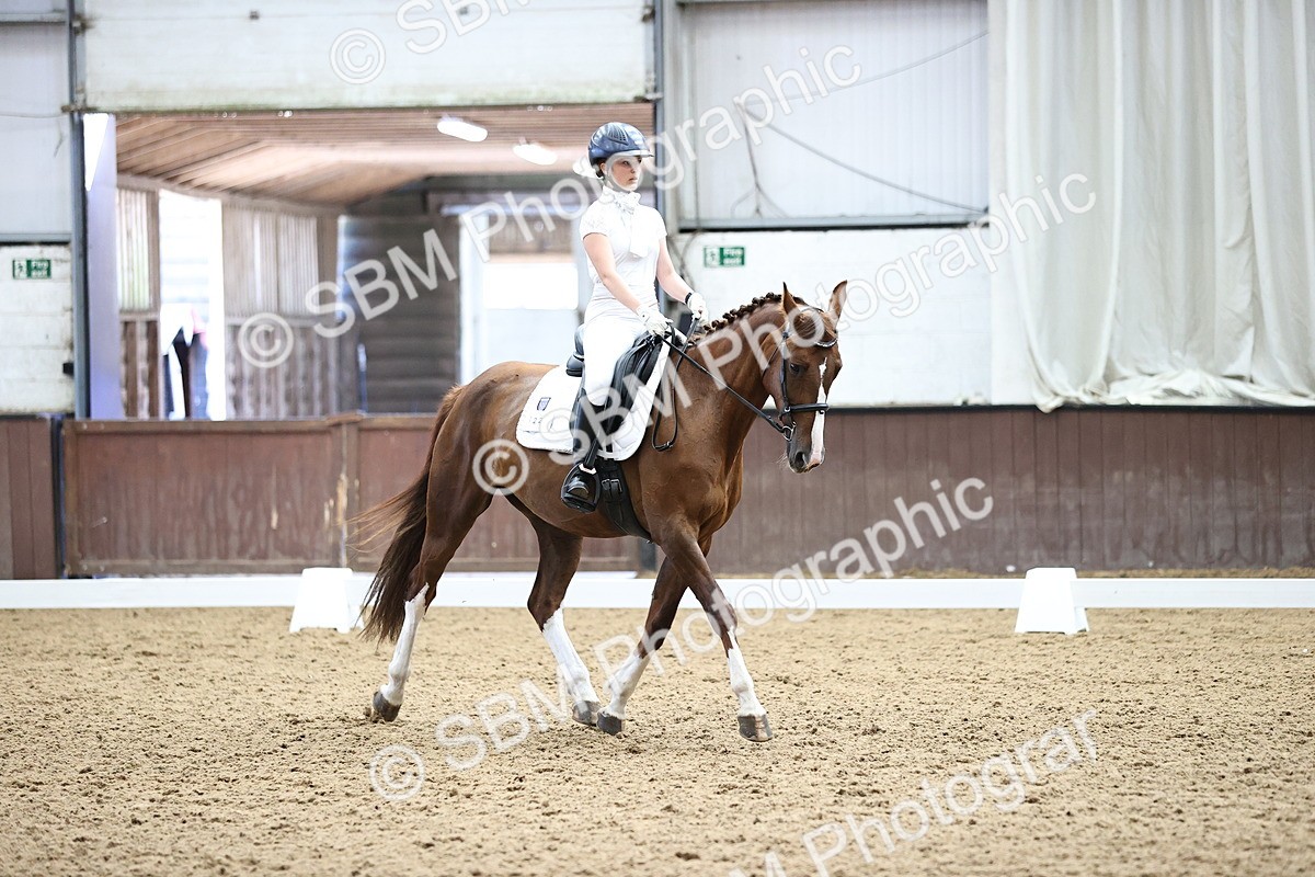 SBM_001357 - Novice 4 - 11.15-13.22