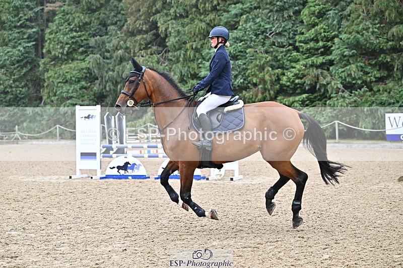 250830A-131334-06176 - Cls 22 95cm Amateur Quali