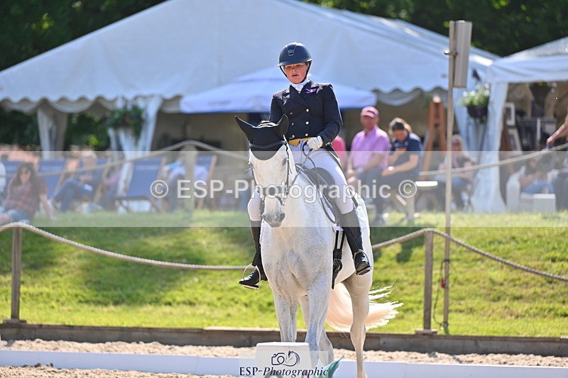 250523A-163336-08286 - A-065-Beatrice.Montgomerie-JAG.WOMANIZER.LADY