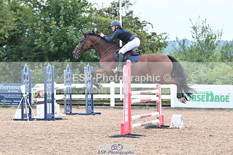 240907A-123104-01414 - Cls 9 1.10m Amateur Qualifier