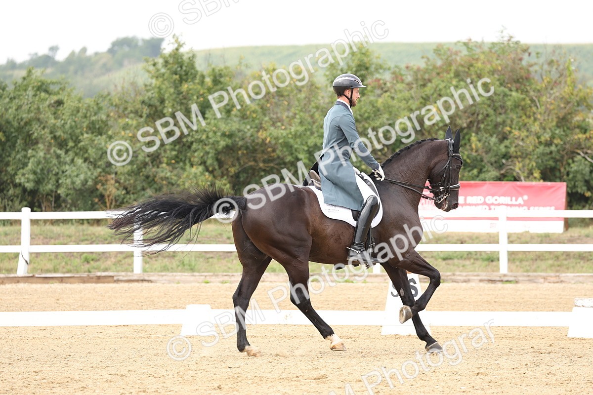 SBM_008356 - Class 10 - FEI INT I - 16.10-16.50