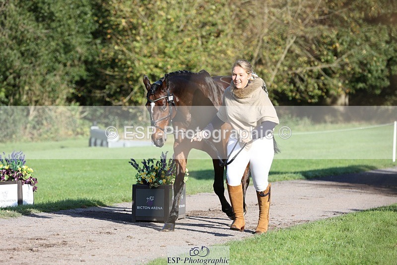 241027-093443-15362 - 402-Ella.Matravers-BALLYMITTY.MAC