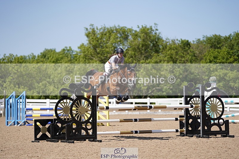 230527A-145134-04751 - Cls 23 1.05m Amateur Quali