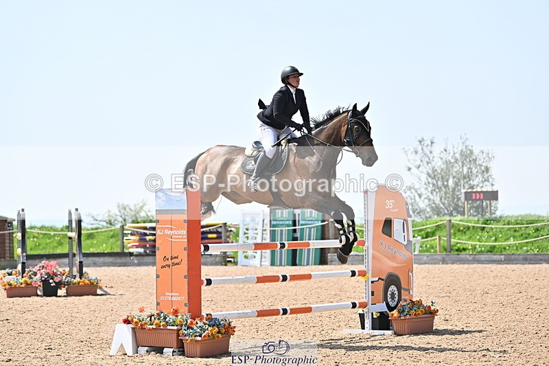 240511A-131837-13302 - Cls 35 Big Star 1st Jump Off