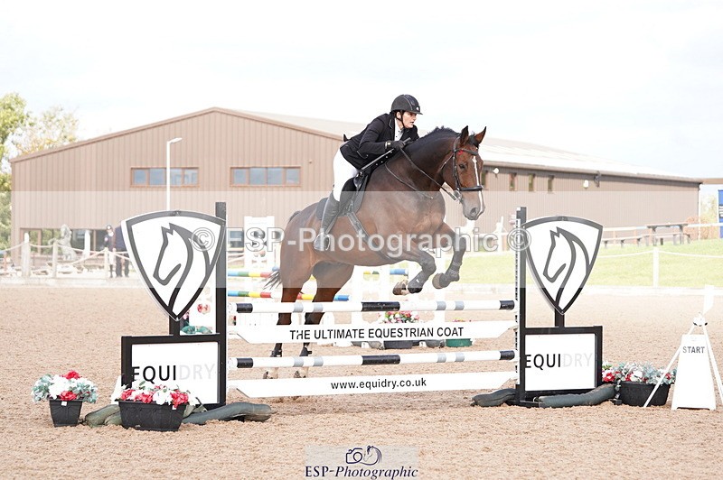 241004A-115542-00368 - Fri 02 Snr 1.05m Open