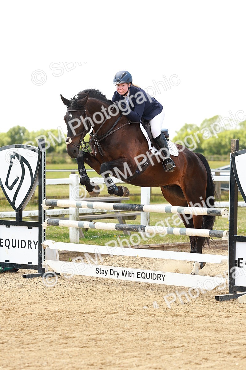 SBM_002886 - Class 14-15 - GFS Senior Newcomers - 1.10m - Senior 1.15m Open