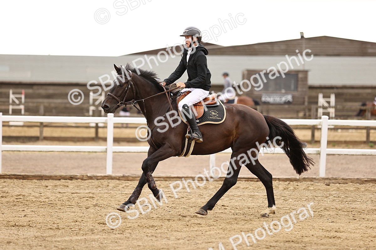 SBM_024393 - Class 8 - Clear Round