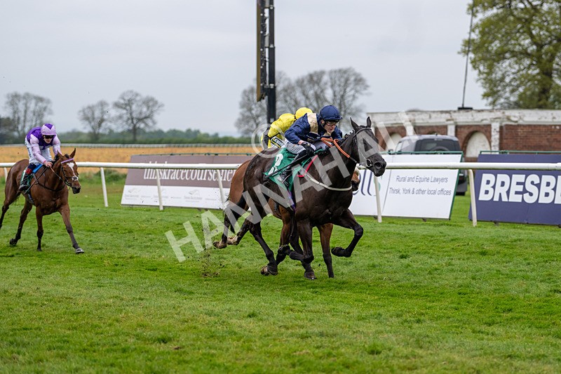 040524-Race 6-Vocal Studies-4887 - Race 6