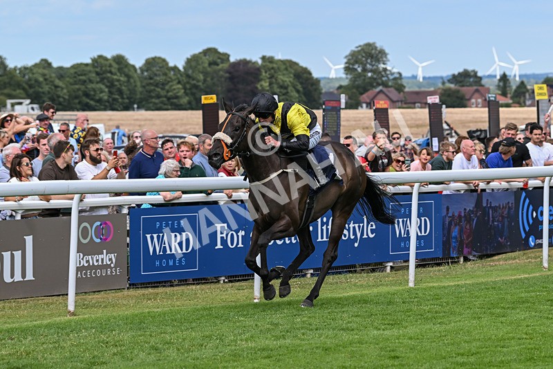 050725-Race 3-Lady Roxby-7949 - Race 3