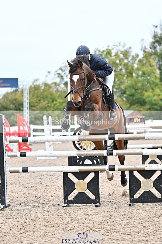 251015-151551-00865 - Cls 6 Foxhunter and 1.20m Open