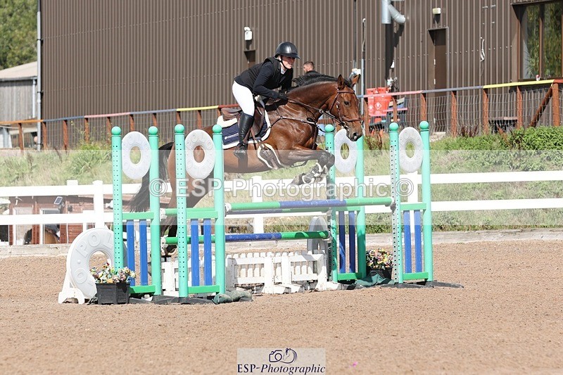 250913-142135-07341 - Cls 25 1.05m Amateur Quali