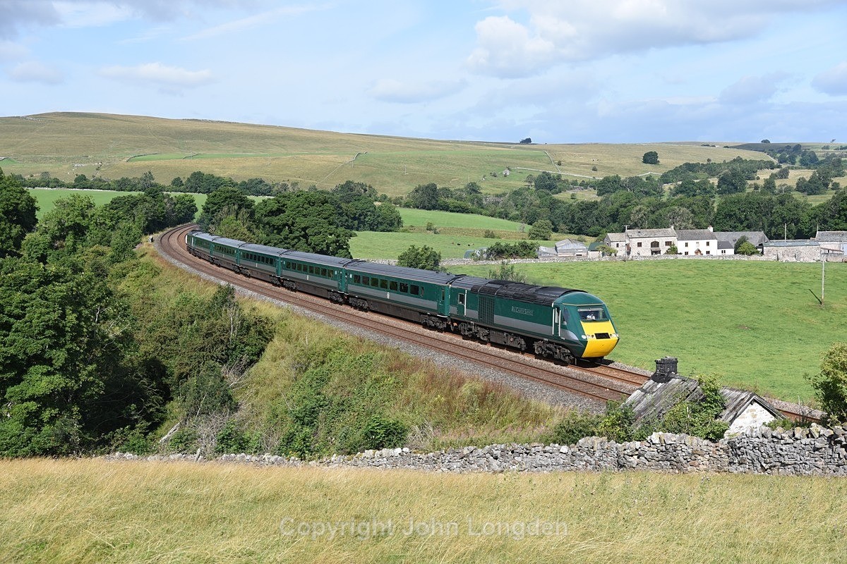 JL - 14.8.21 43059 & 43058 09:40 Appleby - Skipton, Smardale - Smardale