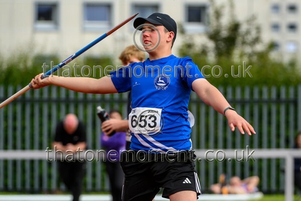 Age25SAT-925808 - Field Male