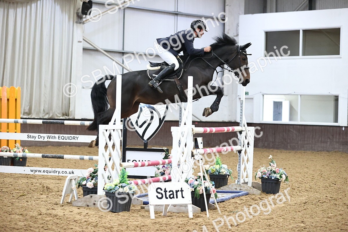 SBM_003644 - Class 12 - Senior Foxhunter 1.20m