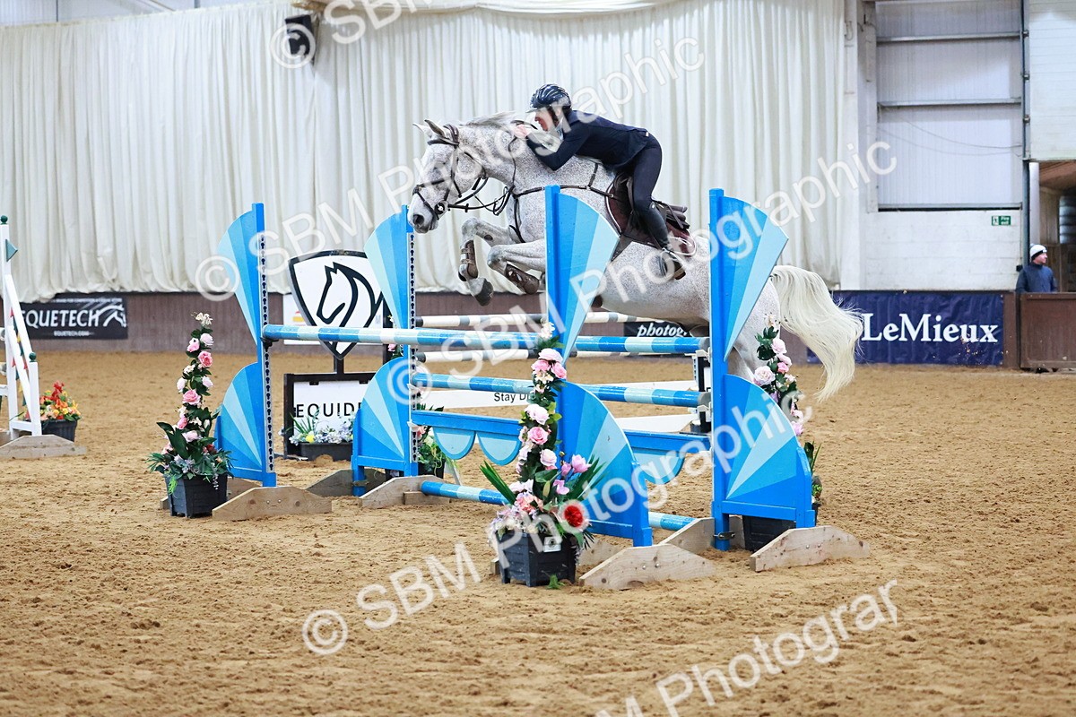 SBM_001689 - Class 5 - Senior Foxhunter - 1.20m