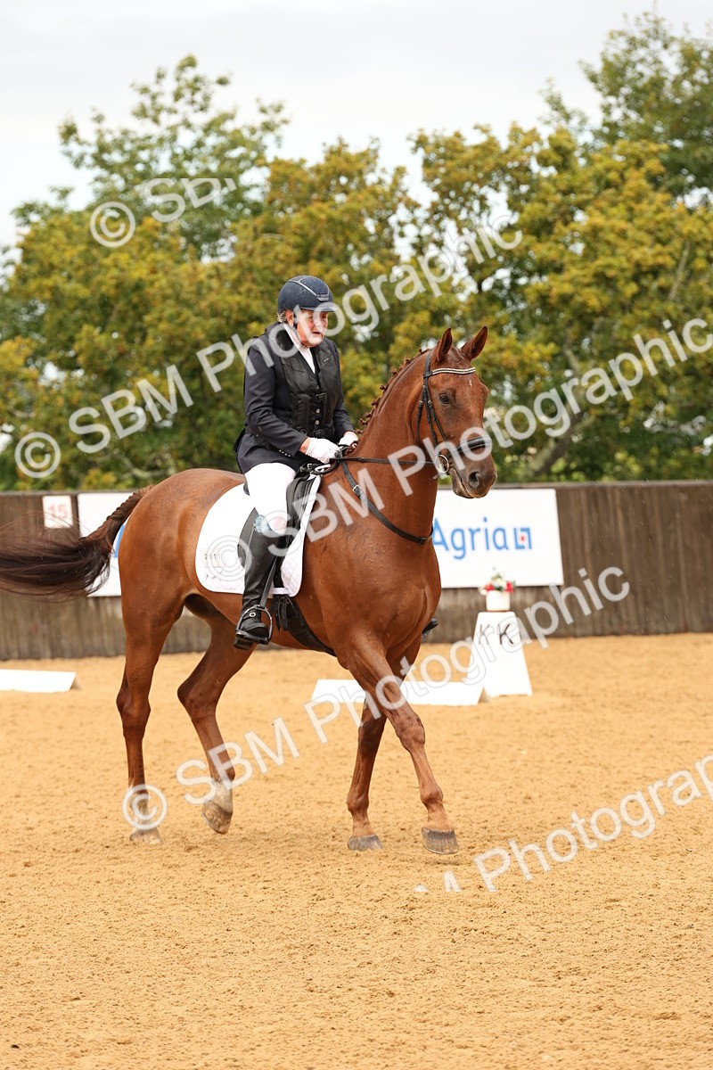 SBM_00654 - D1 - Small Tour Championship Intro 1