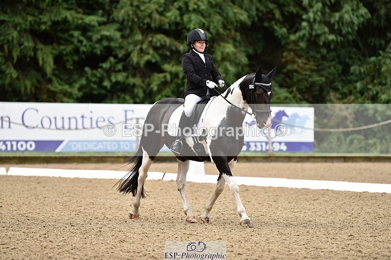 140109A-231608-08411 - 129-Nicole.Windley-Sweetcombe.Huntsmans.Girl